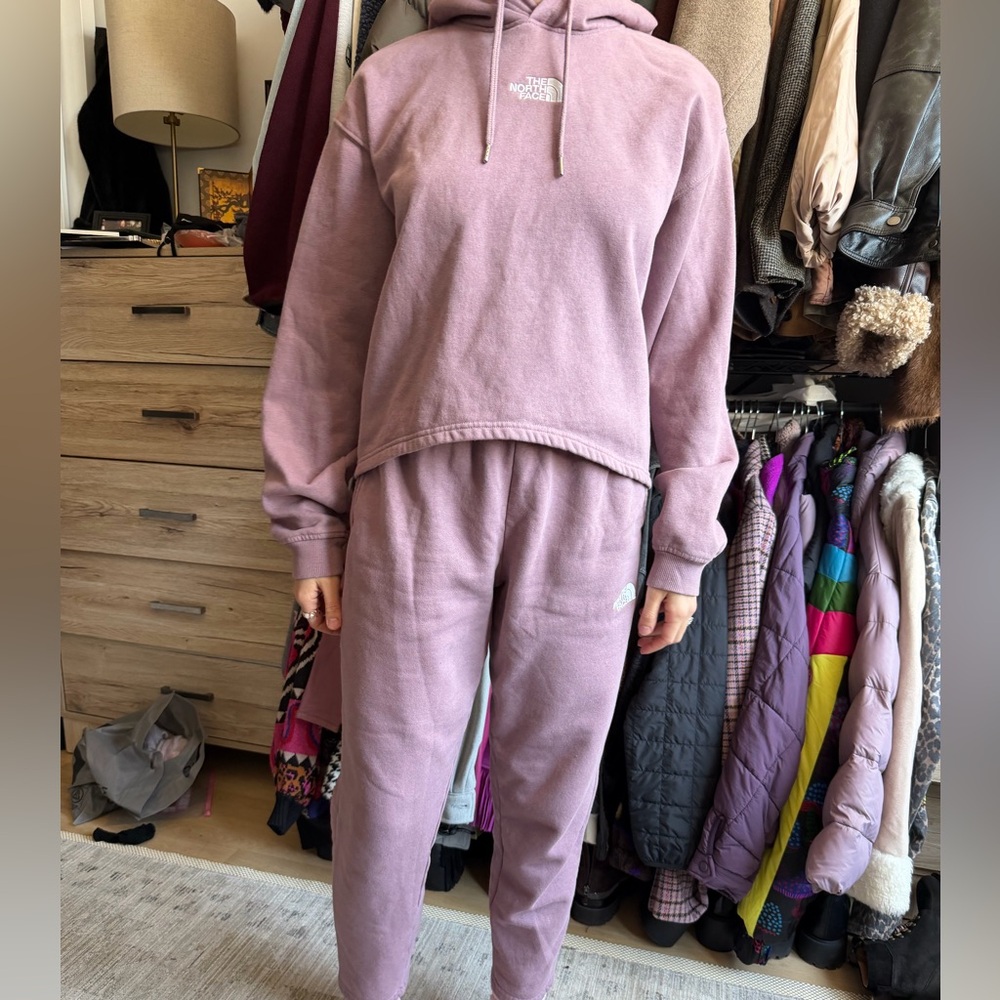 The North Face Mauve Sweatshirt and Joggers Set - Picture 2 of 2